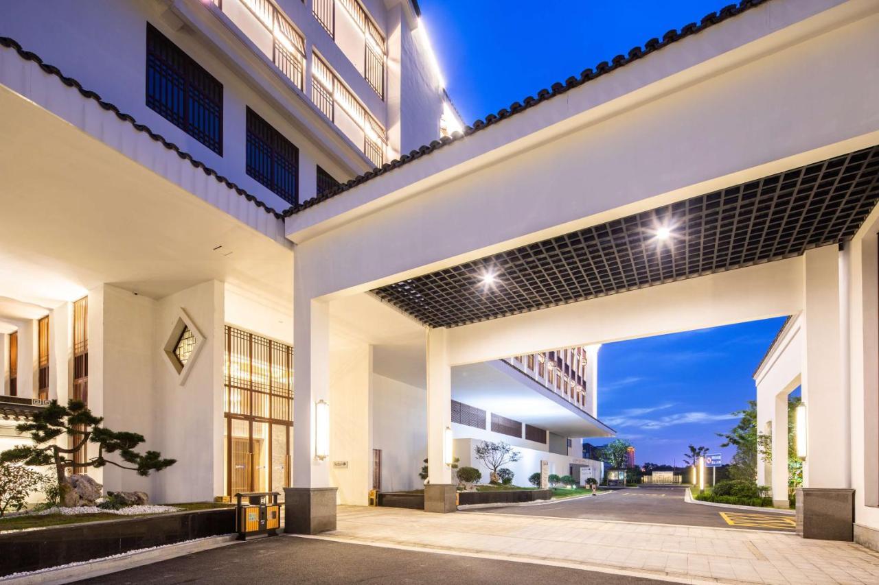 Radisson Blu Resort Wetland Park Wuxi  Ngoại thất bức ảnh